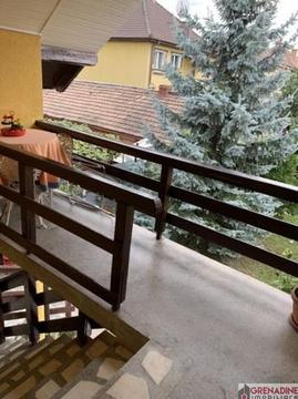 Apartament 3 camere Gradina+Garaj - Florilor - Cod 1402