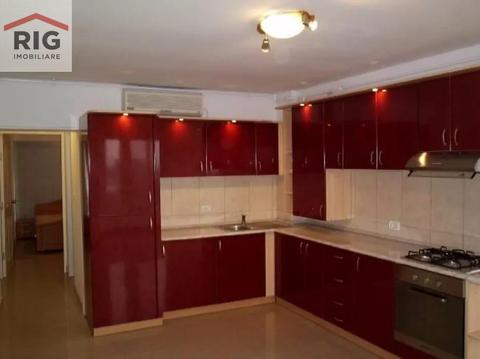 Apartament 3 camere de inchiriat in zona Centrala / Podgoria