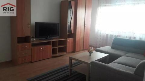 Apartament 2 camere in zona Micalaca 300