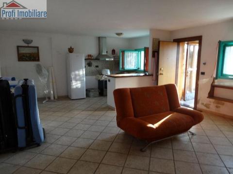 Inchiriez apartament 2 camere Micalaca