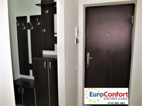 Inchiriez apartament 2 camere Ared Uta cu balcon