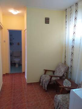 Închiriez apartament cu 3camere