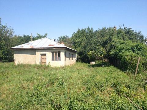 Casa din caramida la 25 km de Focsani cu 1 pogon de teren intravilan