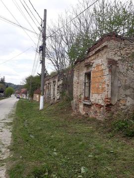 Vand teren cu casa in Sasca Montană jud Caras Severin