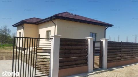 Casa 3 camere 108 mp, curte 510 mp, Săbăreni, 12 km de Buc