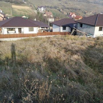 TEREN DE VANZARE .Zona deosebita, utilitati, PUZ, intravilan