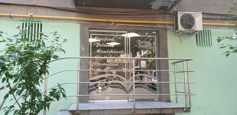 Vand spatiu comercial