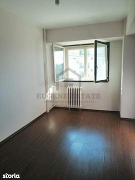 Apartament decomandat 3 camere Drumul Taberei