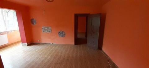 Apartament 2 camere 43mp parter vizavi de școala generală nr. 4