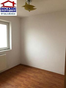 Apartament 2 camere, Al.Tiparului, 15.800 euro, negociabil