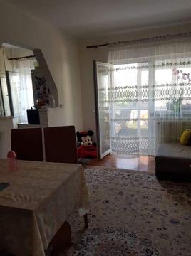 Vand sau schimb apartament 4 camere cu casa in oras sau in apropiere