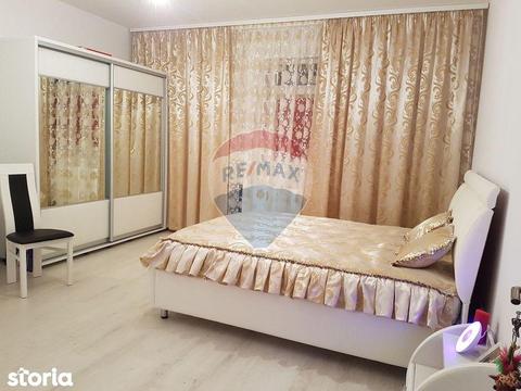 Apartament de lux cu 3 camere /