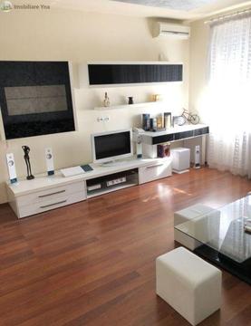 Apartament lux 2 camere, Zona Centrala