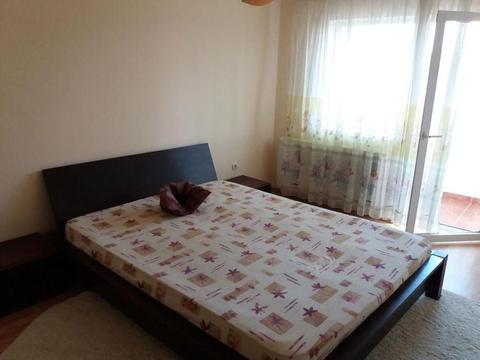 INCHIRIEZ apartament 3 camere , cu garaj,zona Turnisor