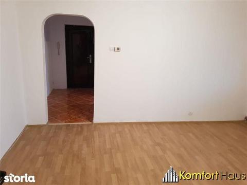 Apartament 2 camere in zona URA