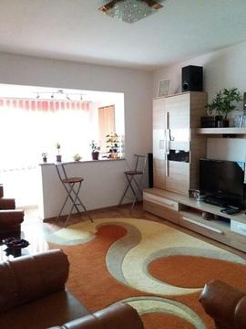 Apartament cu 3 camere