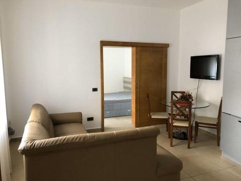 Inchiriez apartament 2 camere