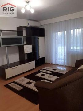 Apartament 3 camere de inchiriat in zona Confectii