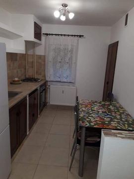 Inchriez ap.3 camere 2bai et.1 Confectii recent renovat