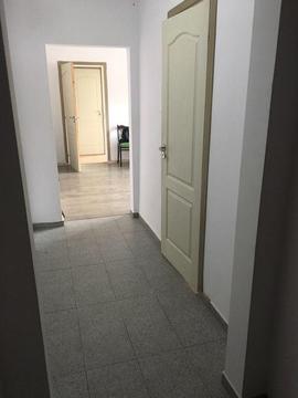 Închiriez apartament