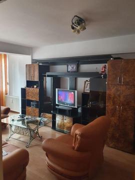 Închiriez apartament 2 camere