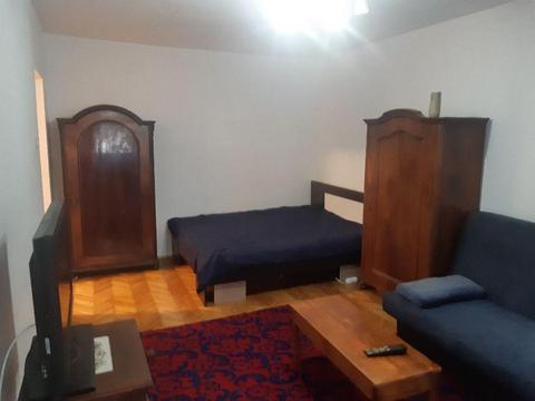 Închiriez apartament 1 camera zona studenti