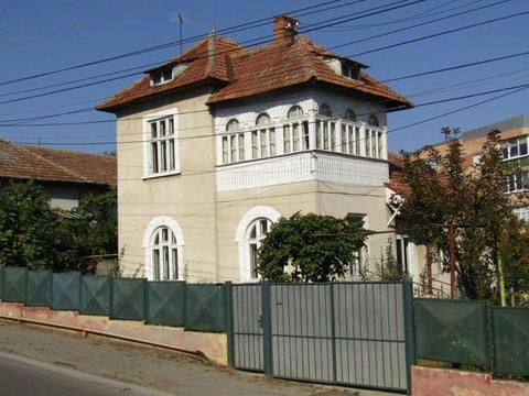 Casa de vanzare in , Cetate