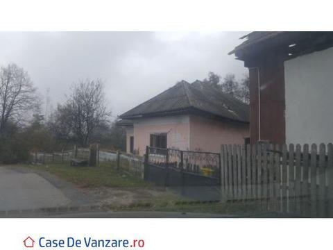 Casa in   aproape de Vf. Moldoveanu si lacul Invartita