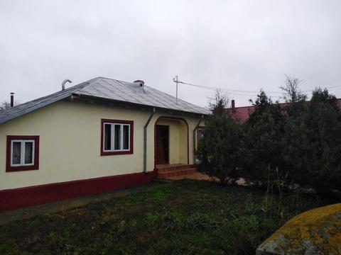 Vând casa