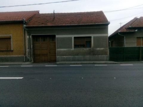 Casa de vanzare