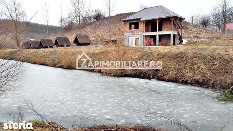 De vânzare Casă cu 58 arii teren intravilan+ Lac zona Vațman