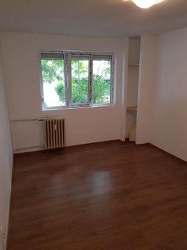 Vand apartament 2 camere zona Intim - 16970