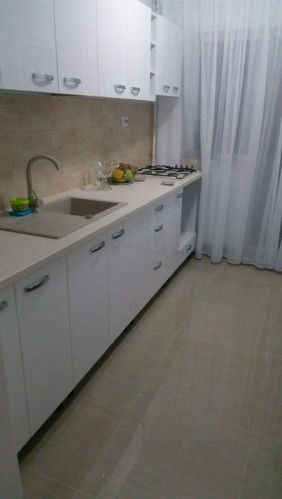 BRÂNCOVEANU 3 camere confort 1 decomandat , renovat , GARAJ !!!