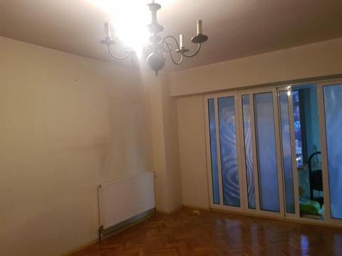 Apartament pretabil spatiu comercial