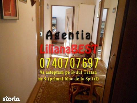 Zona Spitalului Judetean-liber-apartament cu 4 camere