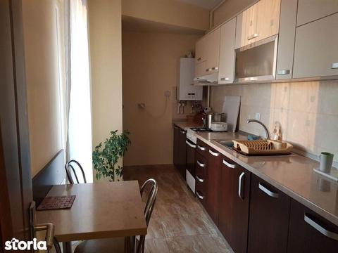 Apartament 2 camere 58 mp Ultrafinisat etaj 3 cu garaj sub bloc