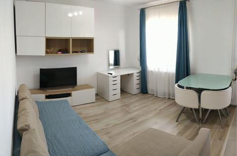 Vând apartament 3 camere