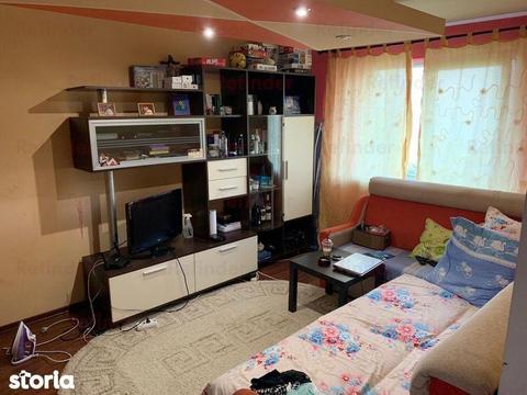 Vanzare apartament 3 camere - Costin Georgian