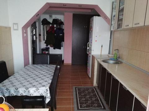 Vând apartament în , Et 4