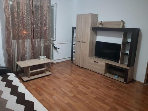 Proprietar ofer spre inchiriere apartament