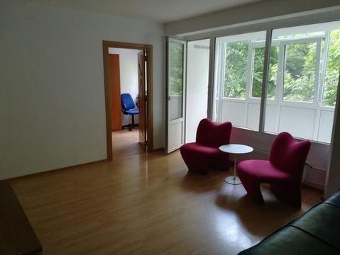 Închiriez apartament semidecomandat 2/4