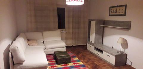 Închiriez apartament  strada closca