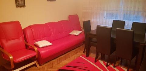 Inchiriez Apartament 3 camere