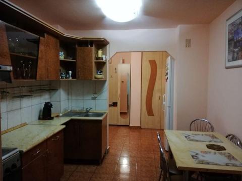 Închiriez apartament doua camere în zona micalaca