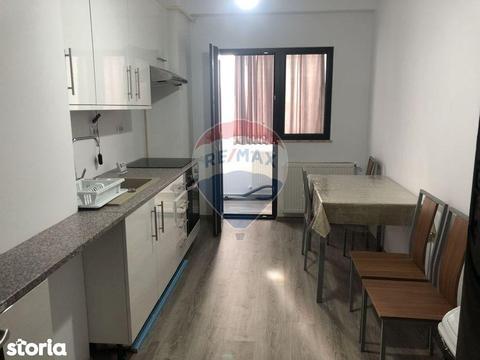 Apartament cu 2 camere de închiriat în zona Central