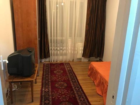 Apartament 3 camere mobilat și utilat .Zona Florilor