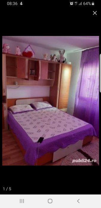 Închiriez apartament