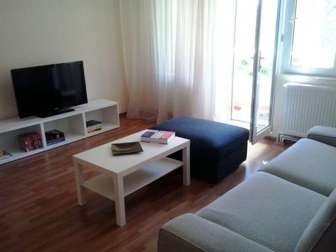 Inchiriez apartament cu 3 camere