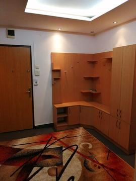 Închiriez apartament 3 camere