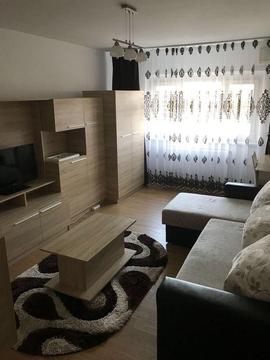 Închiriez apartament 2 camere ultracentral